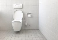 TOTOトイレタンク故障でボッタくられたと思ったけど、コスト削減のツボや高圧洗浄機の話を聞けて、むしろお得だったと思った話。